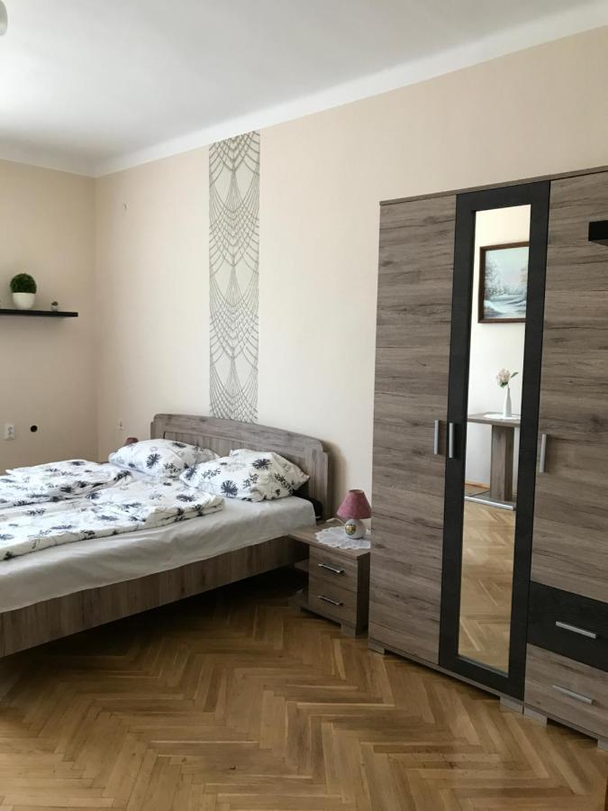 Venusz Ueduelocentrum Tiszacsege エクステリア 写真